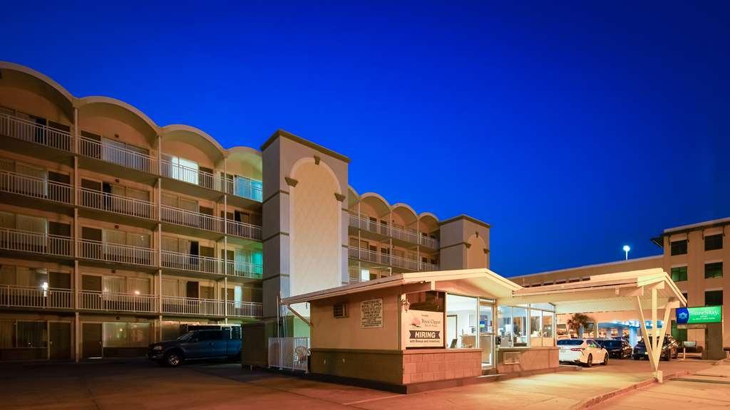 Surestay Hotel By Best Western Virginia Beach Royal Clipper Esterno foto